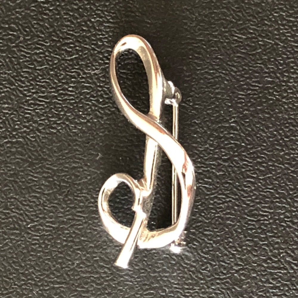 3/$40 Sarah Coventry Silver Tone Treble Clef Brooch
